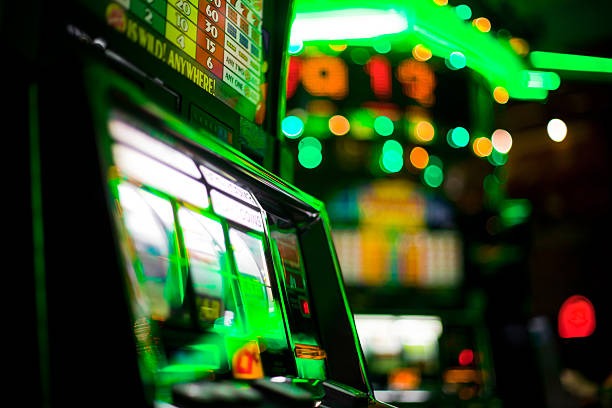 Red Tiger slot game interface on alexistogel com